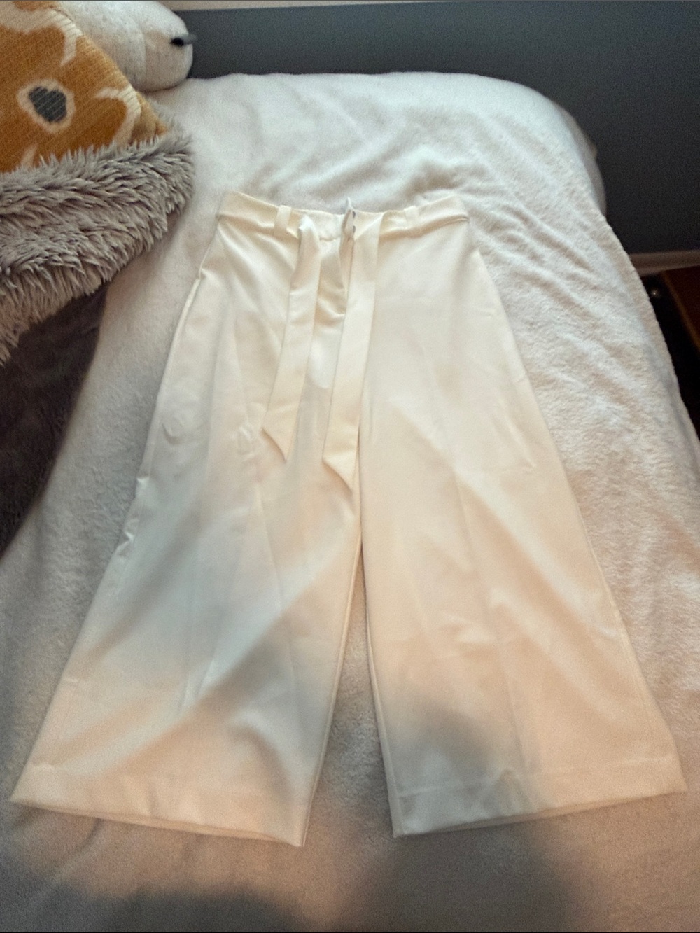 Vince Camuto Cream High-Waist Wide-Leg Pants